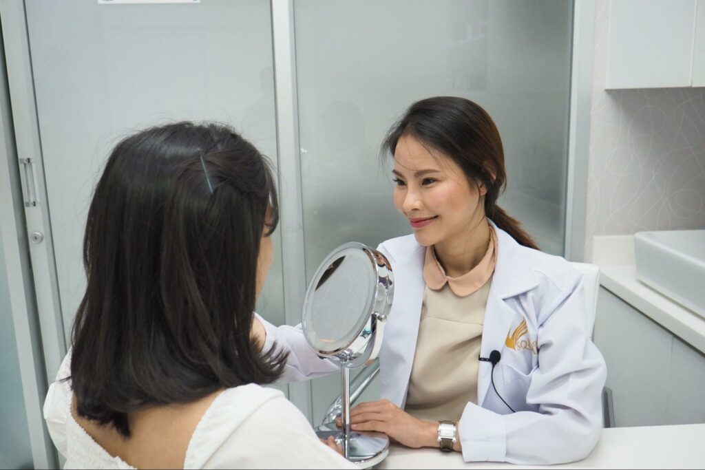 ประเมินใบหน้าก่อนร้อยไหม โดยหมอซี