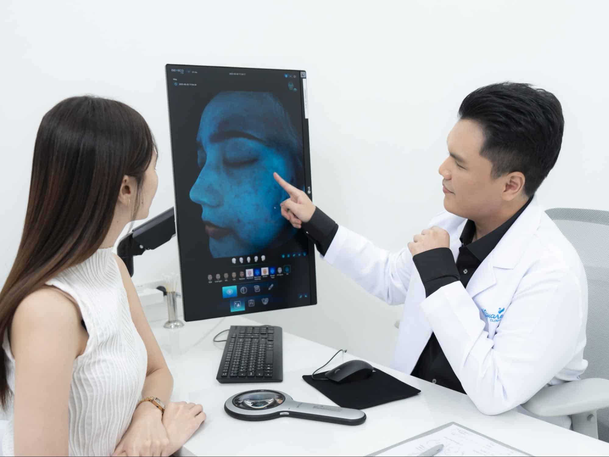 pico laser ที่ v square clinic โดยนพ.สุรนาถ
